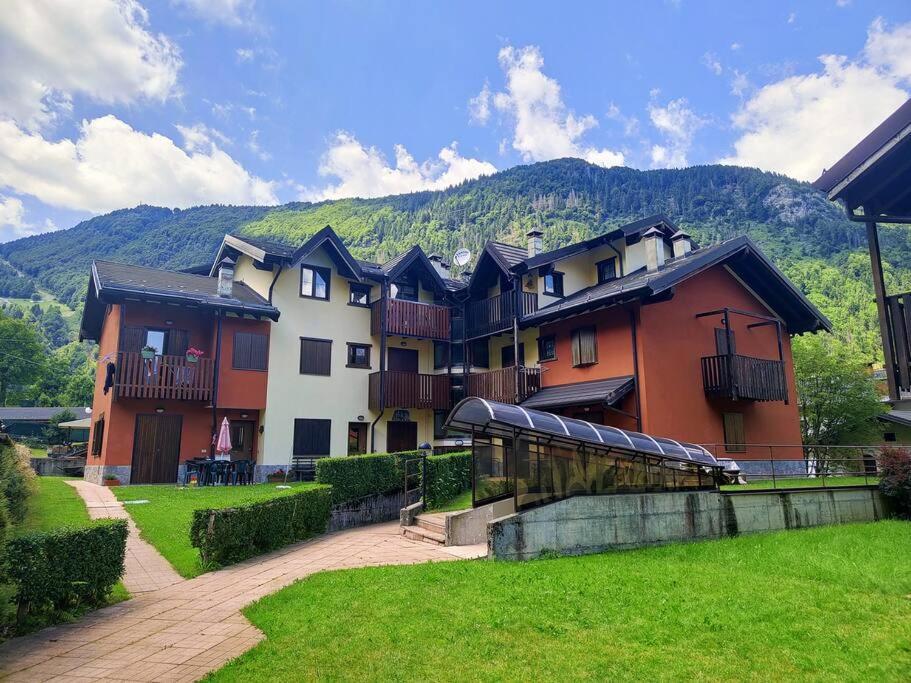 Happy Guest Apartments - Alpin Vista Колере Екстер'єр фото